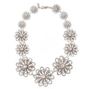 $250 Kate Spade oops a daisy statement necklace in silver